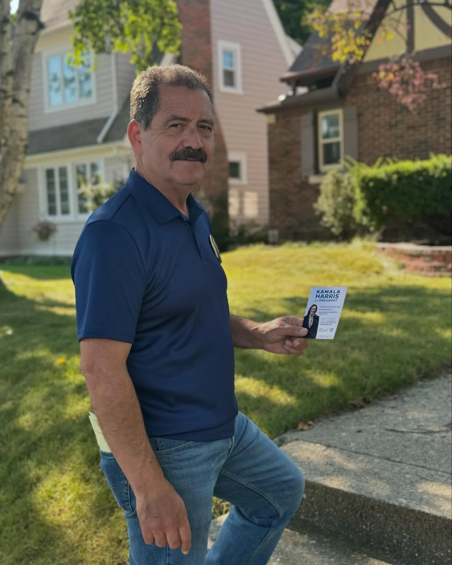 72 days away! Wisconsin&rsquo;s a key state in delivering a win for @kamalaharris &amp; @timwalz and we&rsquo;re gonna do everything to keep it blue! Much thanks to the volunteers engaging with neighbors to share what&rsquo;s at stake this election a