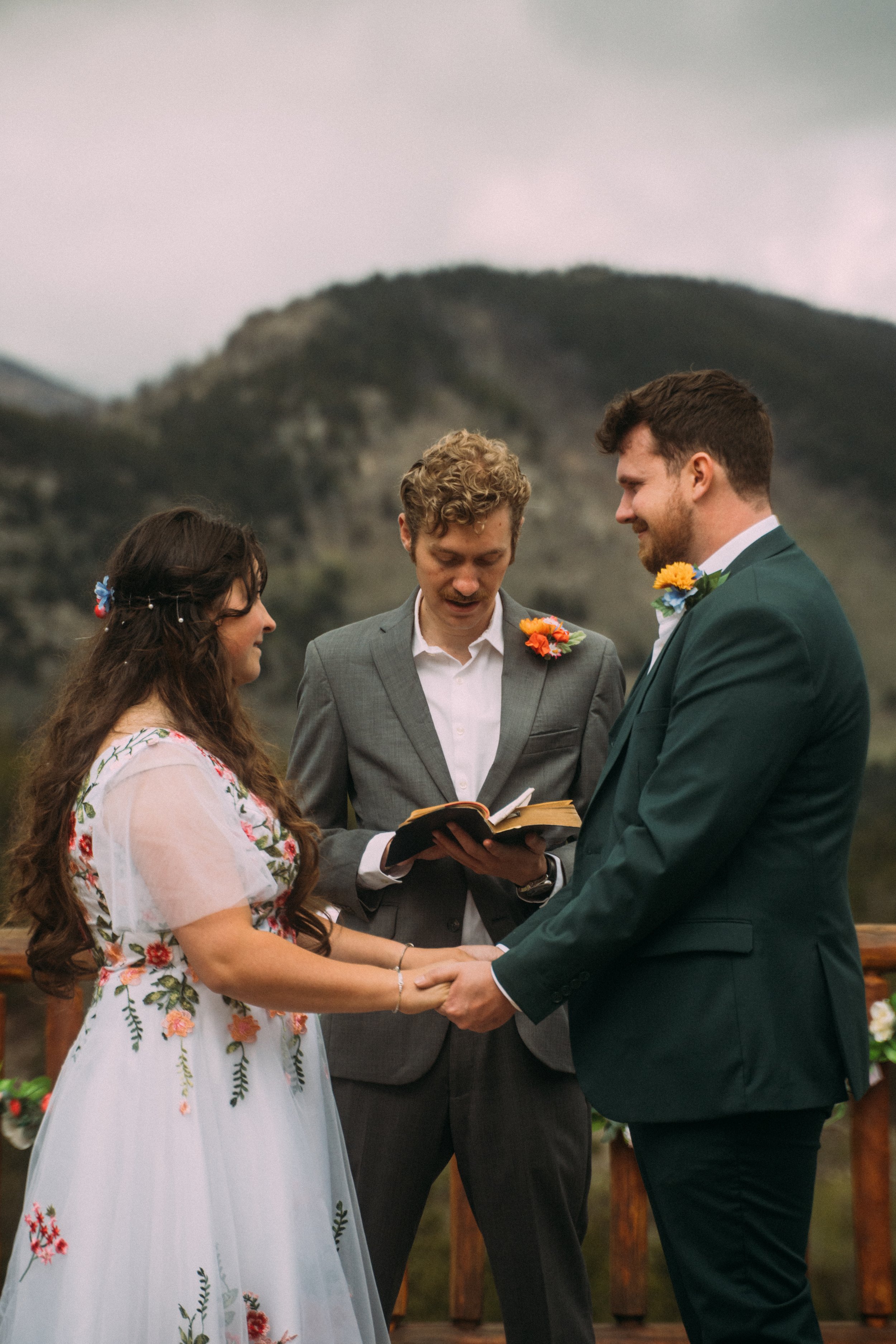 Gibson-Ceremony-30.jpg