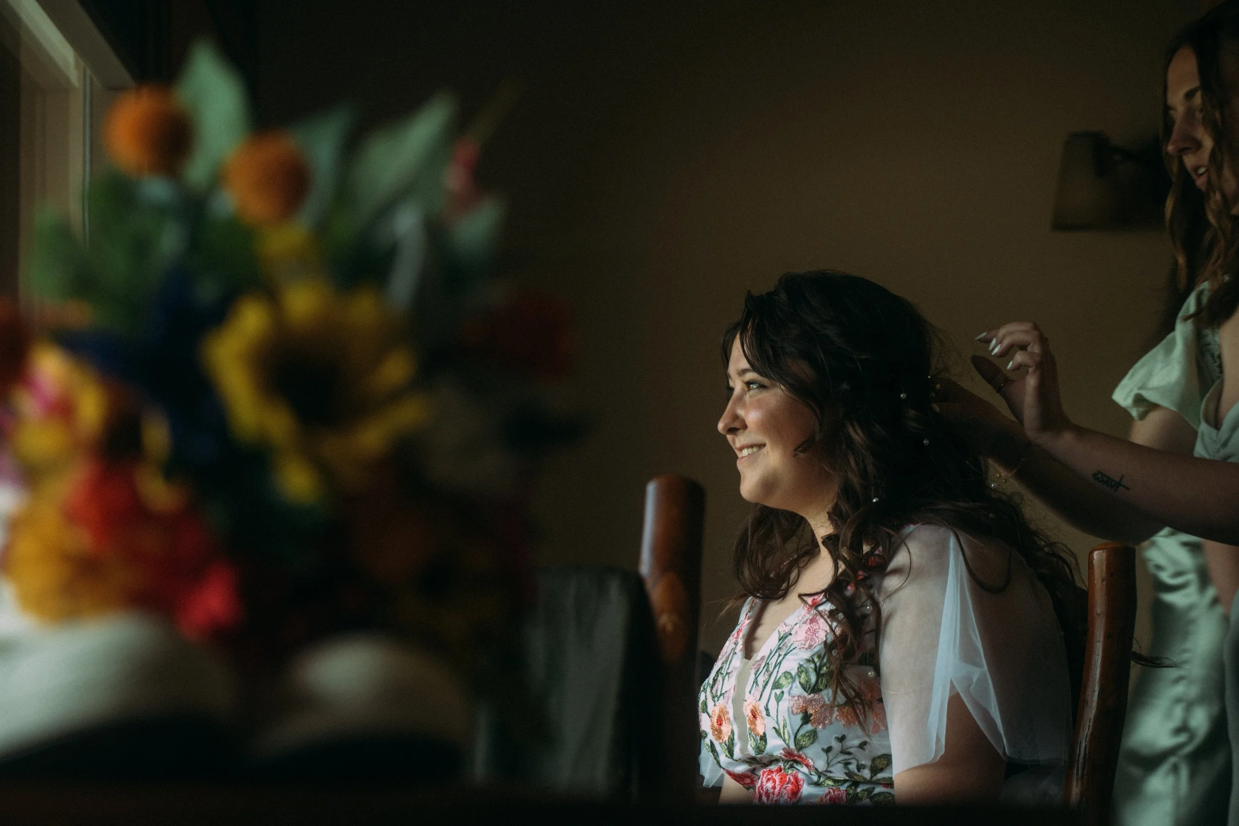 Gibson-NoelleGettingReady-4.jpg