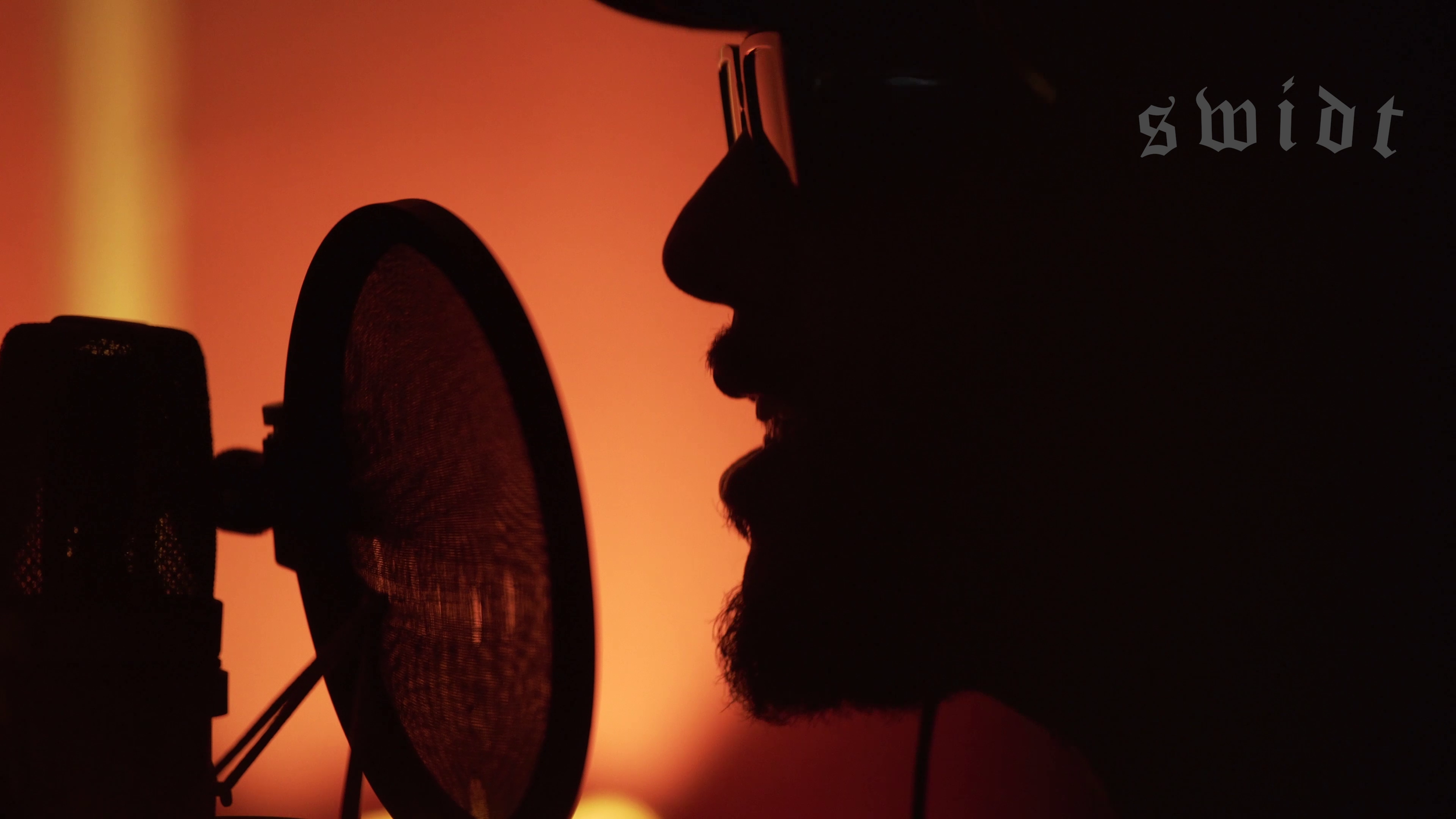 vlcsnap-2020-06-13-19h16m55s009.png