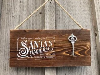Santa's Magic Key - painted Pallet Plank Sign