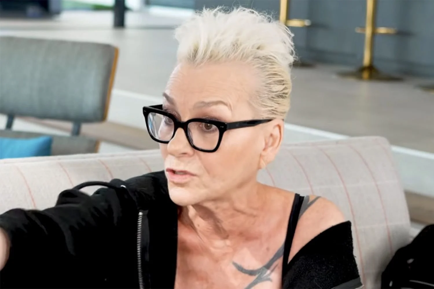 susan-powter-kathy-griffin-120325-2-7dc5fd4eeb6b41e9b136599df6827a3b.jpeg