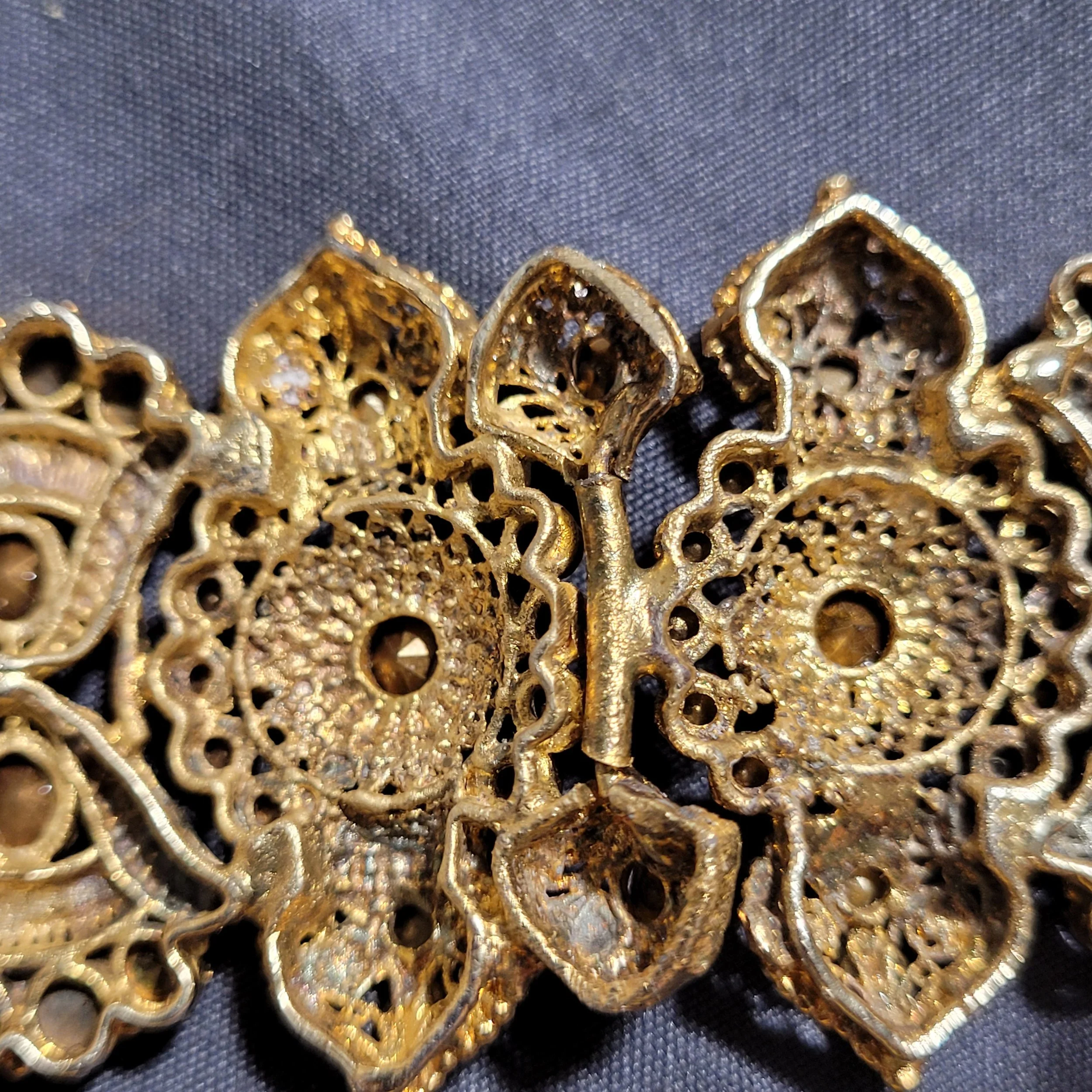 Etruscan Revival 19th Century 14K Gold Gilt Cannetille Wide Pin-Hinge Articulated Cuff Bracelet -4.jpg
