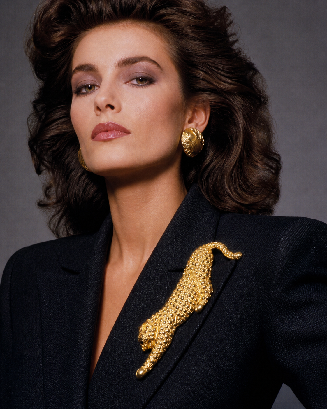 Stalking Panther Leopard Diamond-cut Gold-tone 80's Animalier Brooch - Model.png