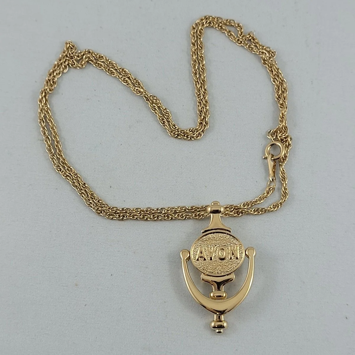 Avon Door Knocker Gold-tone Pendant Brooch Lapel Pin Double Rope Chain Opera Necklace -7.jpg (Copy)