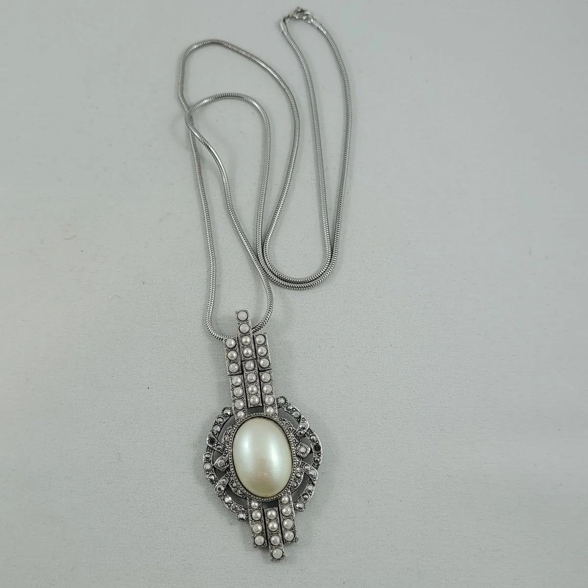 Richelieu 1930's Art Deco Silver-Tone Mabe Pearl Articulated Lavalier Necklace -5.jpg