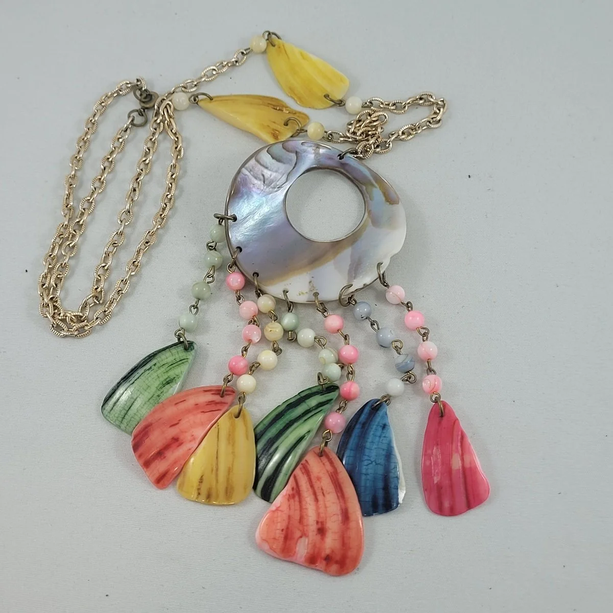 Bohemian 1960's Multi Colour Mother of Pearl Fixed Hoop Shell Pendant Round Bead Fringe Gold Cable Chain Opera Necklace -5.jpg (Copy)