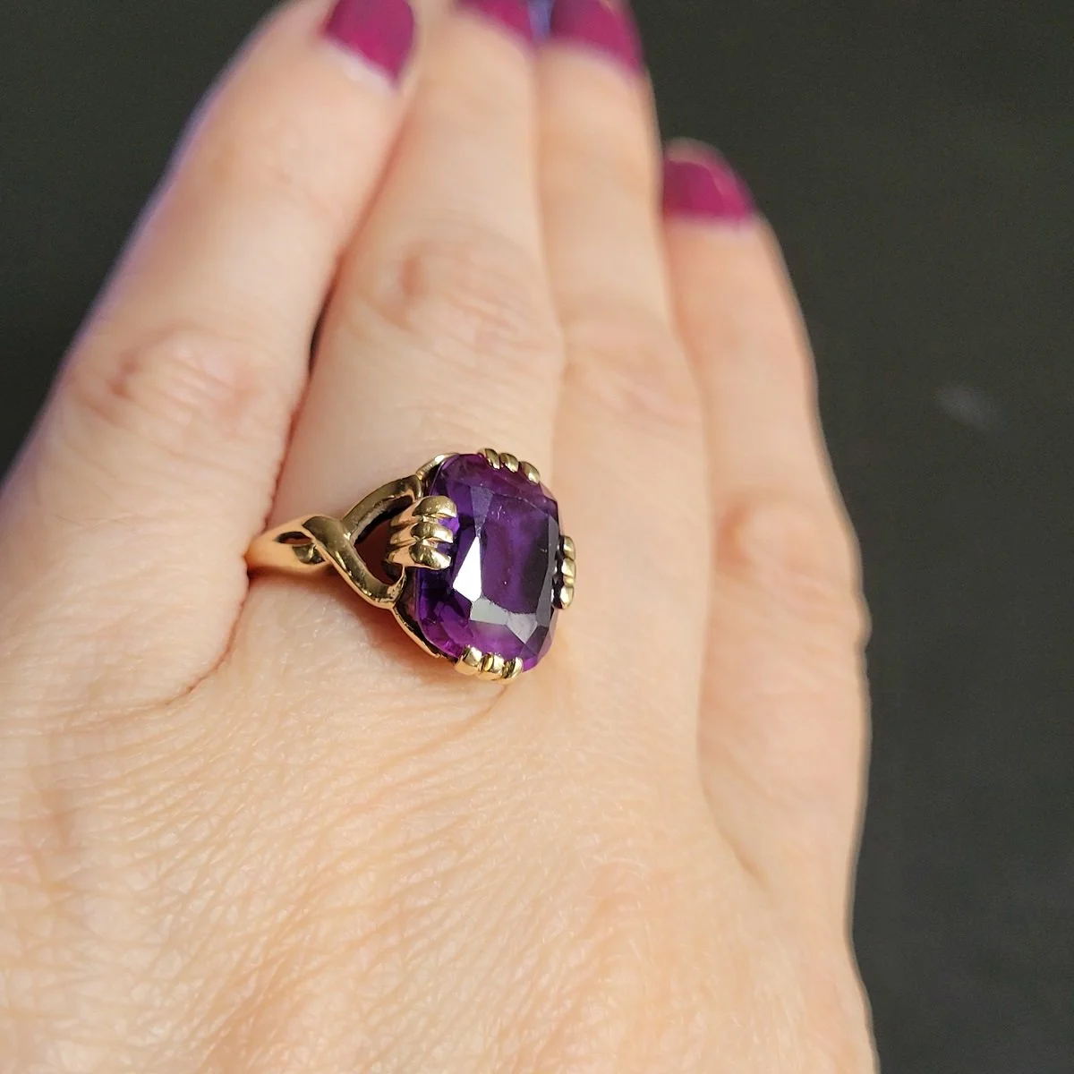 Baroque Radiant Cut Amethyst 10K Gold Hallmarked Stamped Ring Size 5