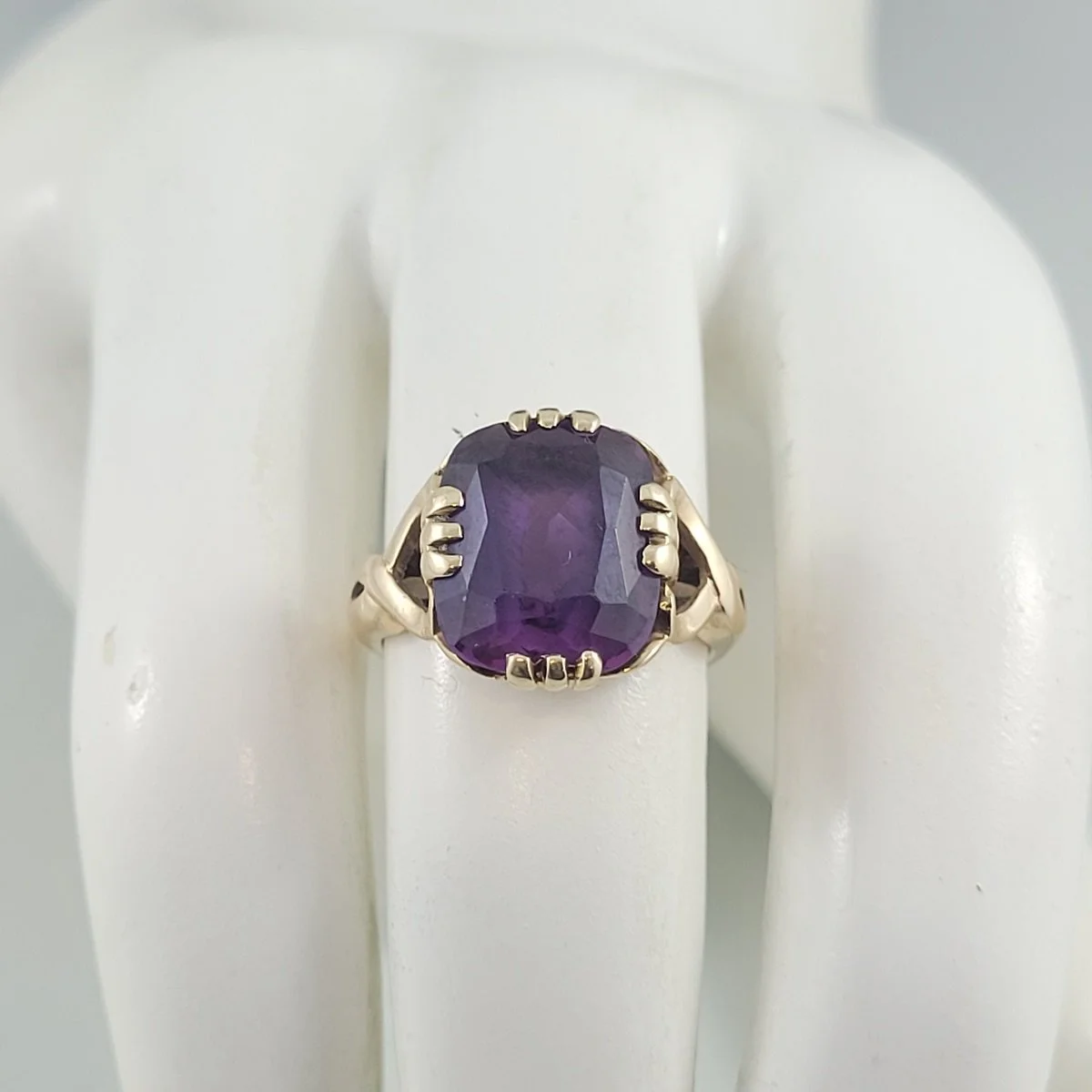 Baroque Radiant Cut Amethyst 10K Gold Hallmarked Stamped Ring Size 5