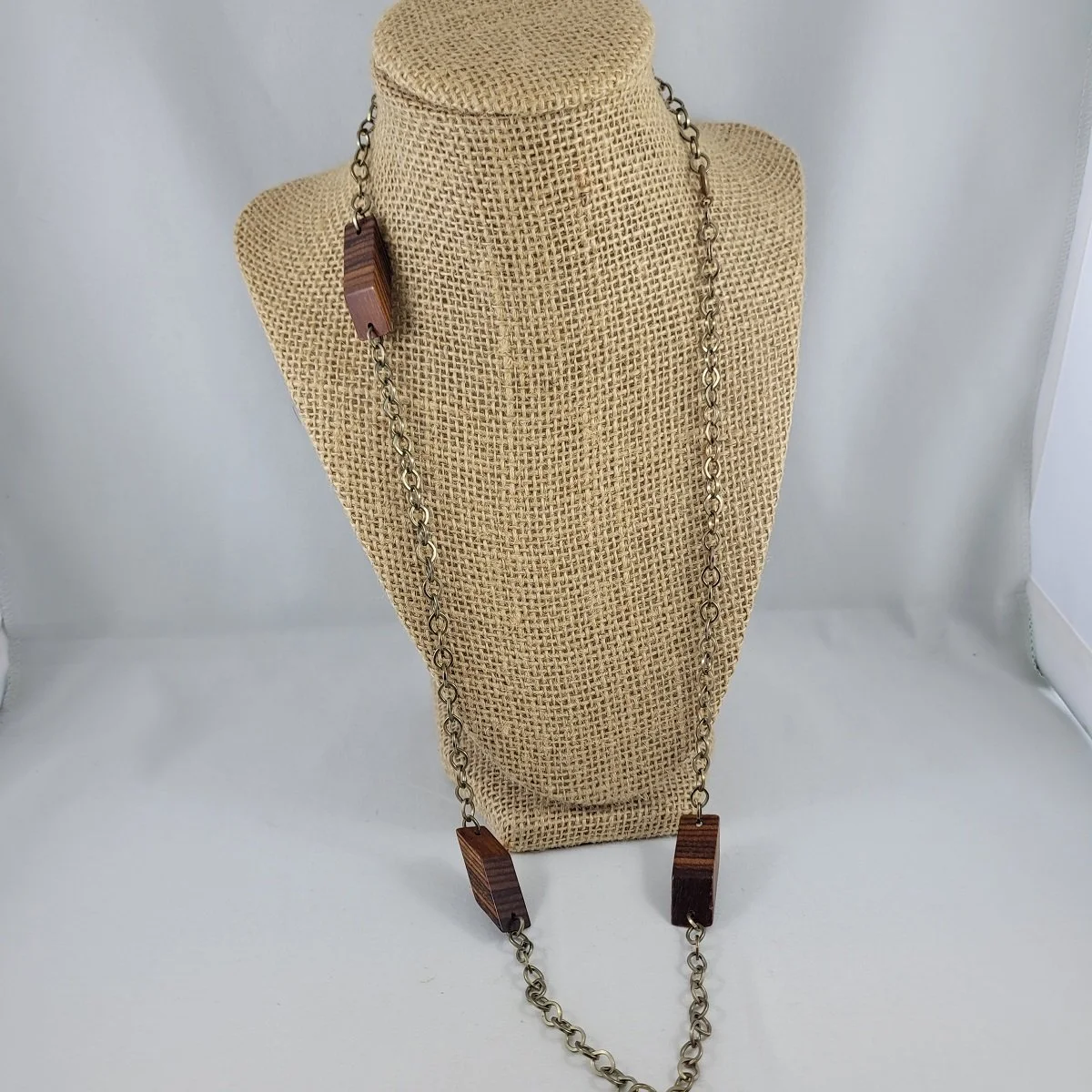 1970's Brasstone Metal Oval Link Cable Chain Triple Fixed Angle Cut Stacked Wood Wedges 30 Inch Opera Necklace -4.jpg