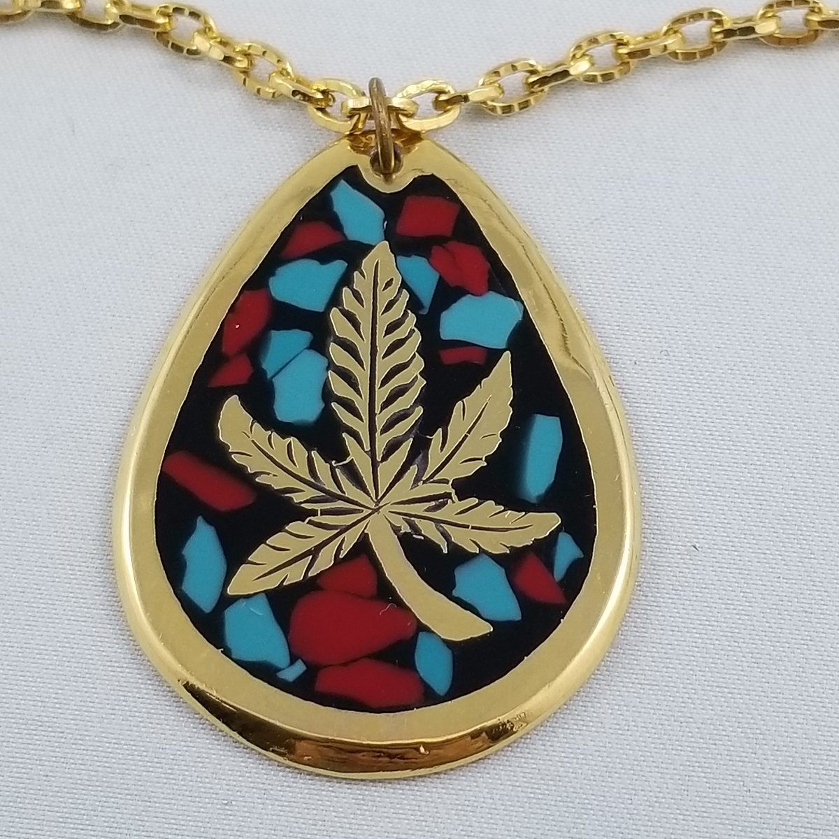 Vendome Carnelian Lapis Stone Mosaic Inlay Hemp Leaf Gold-tone Pendant Necklace -5.jpg