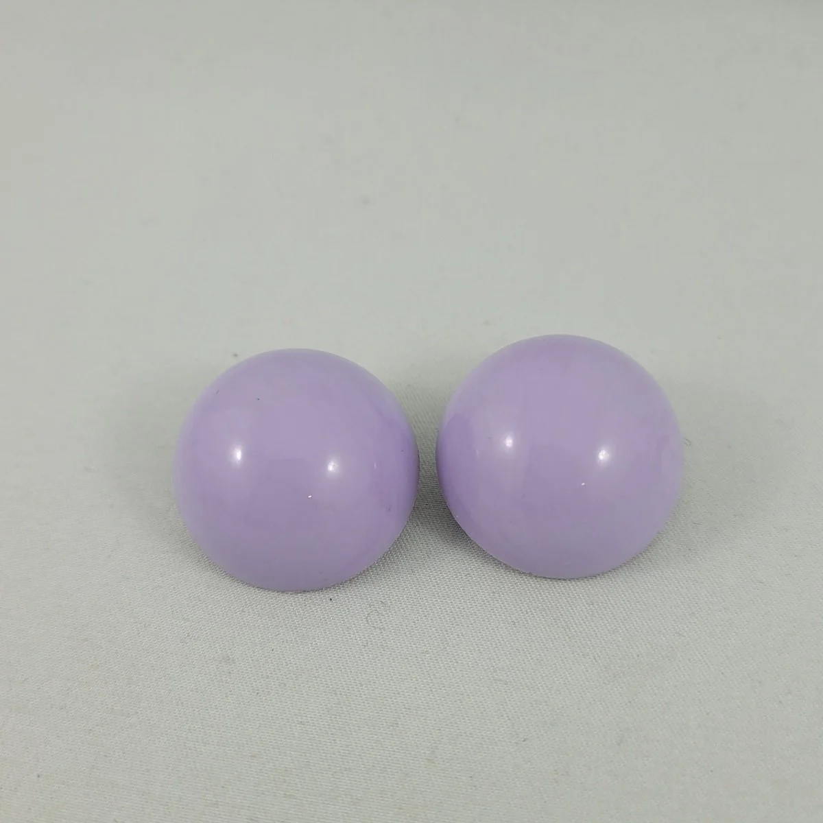 Pastel Purple High Domed Lucite Plastic 1 Inch Clip Earrings.jpg