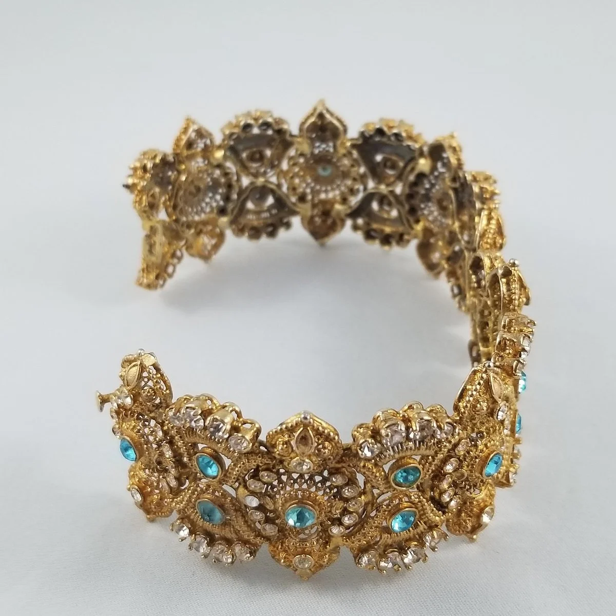 Etruscan Revival Vintage 1940s Aquamarine Clear Crystal Hinged 14K Gold Gilt Cannetille Bangle Statement Bracelet -4.jpg