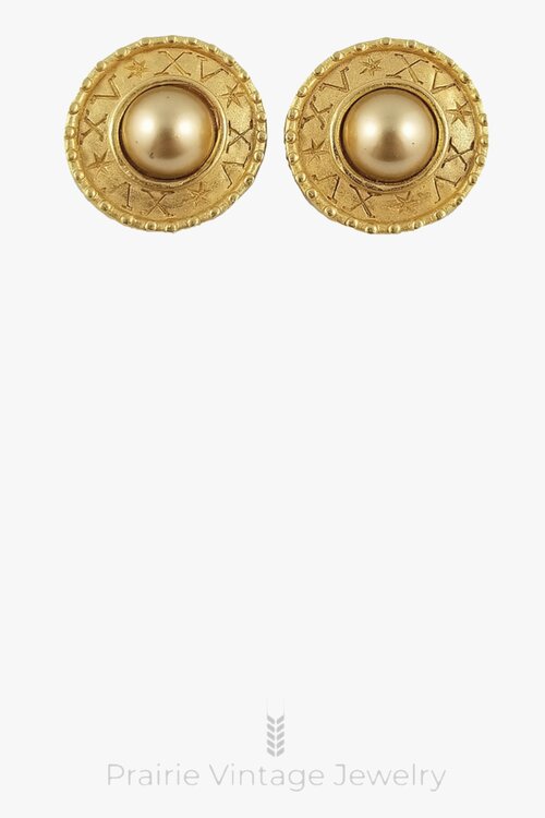 Chanel Vintage Faux Pearl CC Logo Clip On Earrings
