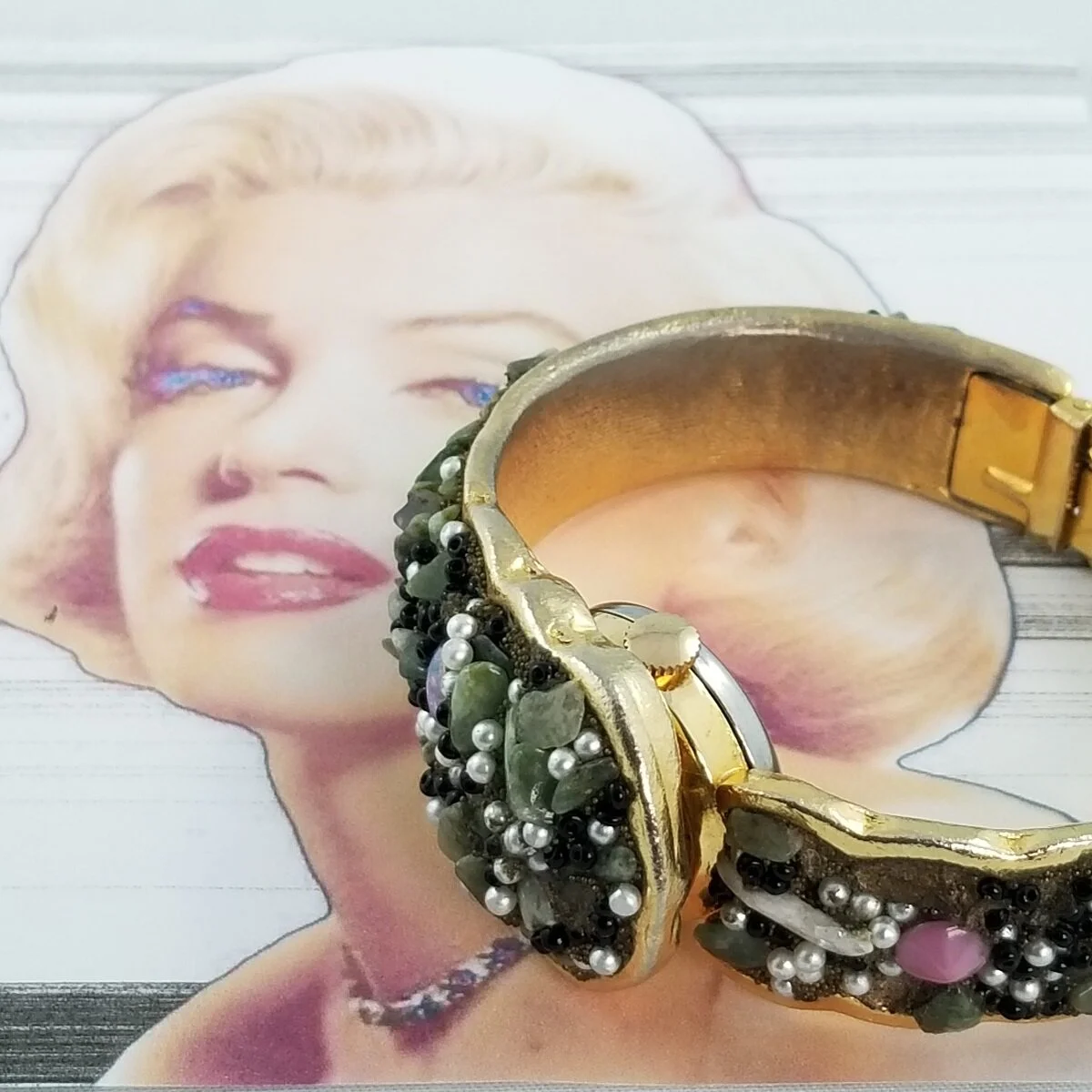 Antique, vintage, designer costume jewelry, fine precious  display picture 2