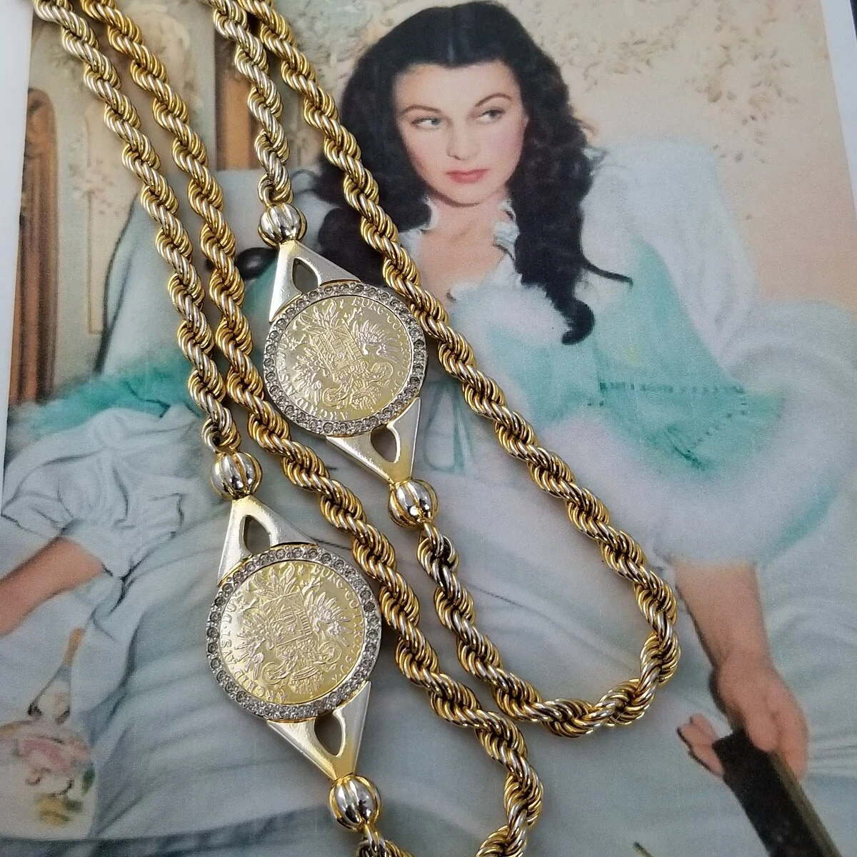 Valentino Garavani Couture Double Coin Archid Avst Dux Burg Co Tyr 1780 x Crystal Gold Twist Rope Chain Necklace