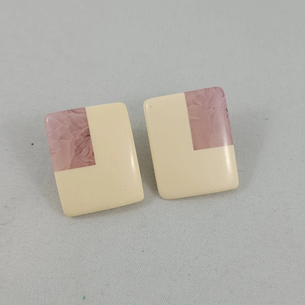 Guillemette L'Hoir Paris Attributed Marbled Mauve Cream Rhodoid Asymmetrical Sculpted Rectangular Pierced Earrings François Schoenlaub.jpg