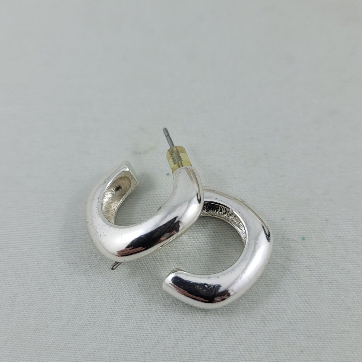 Electroform Sterling Silver Puffed Square Tube 34 U-Hoop Pierced Earrings -G.jpg