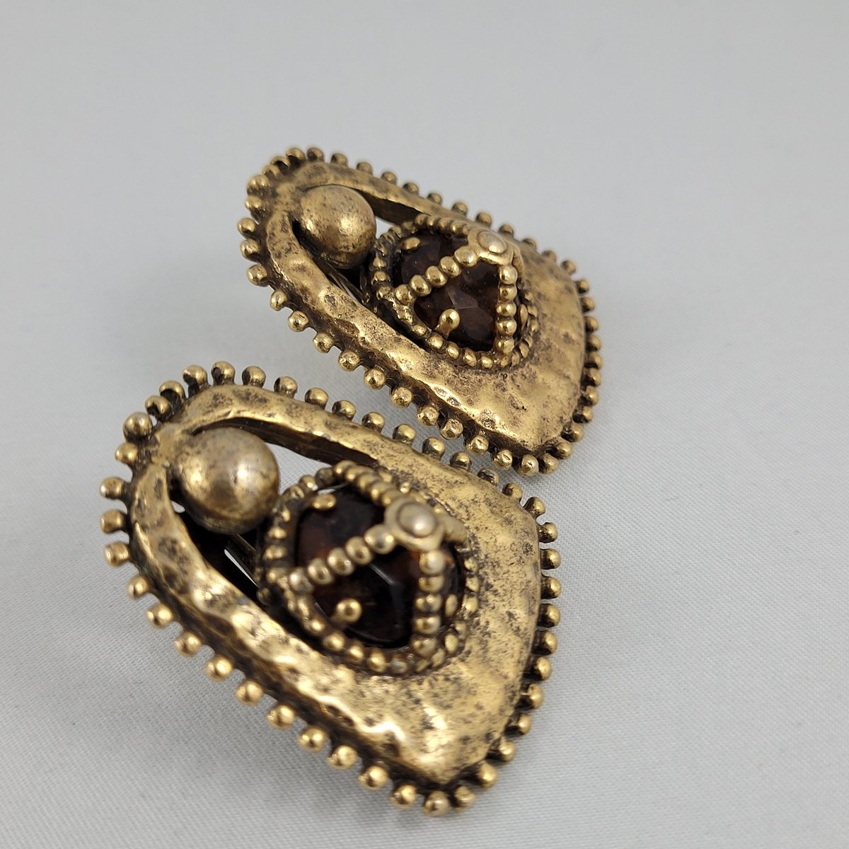 Etruscan Revival Brutalist Style Caged Brown Topaz Glass Gemstone Antiqued Gold Hammered Clip-on Earrings Side View