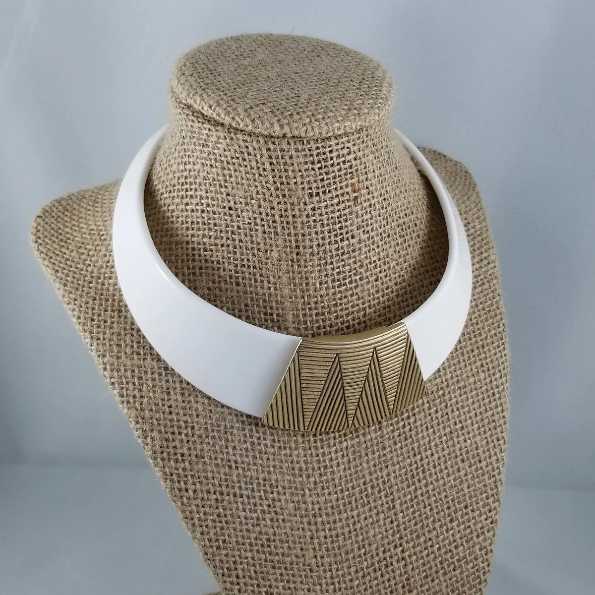 Cleopatra Egyptian Revival Ribbed Gold-tone White Lucite Collar Necklace -4.jpg