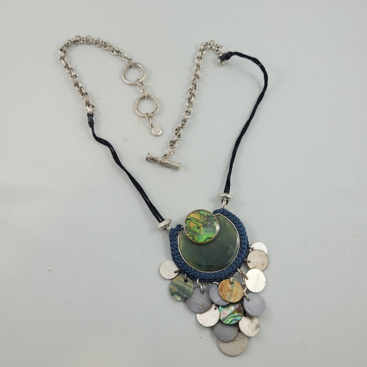 Liz Claiborne Abalone Resin Inlay Coin Chip Fixed Pendant Corded Aluminum Rolo Chain 20 Inch Matinee Necklace Front View