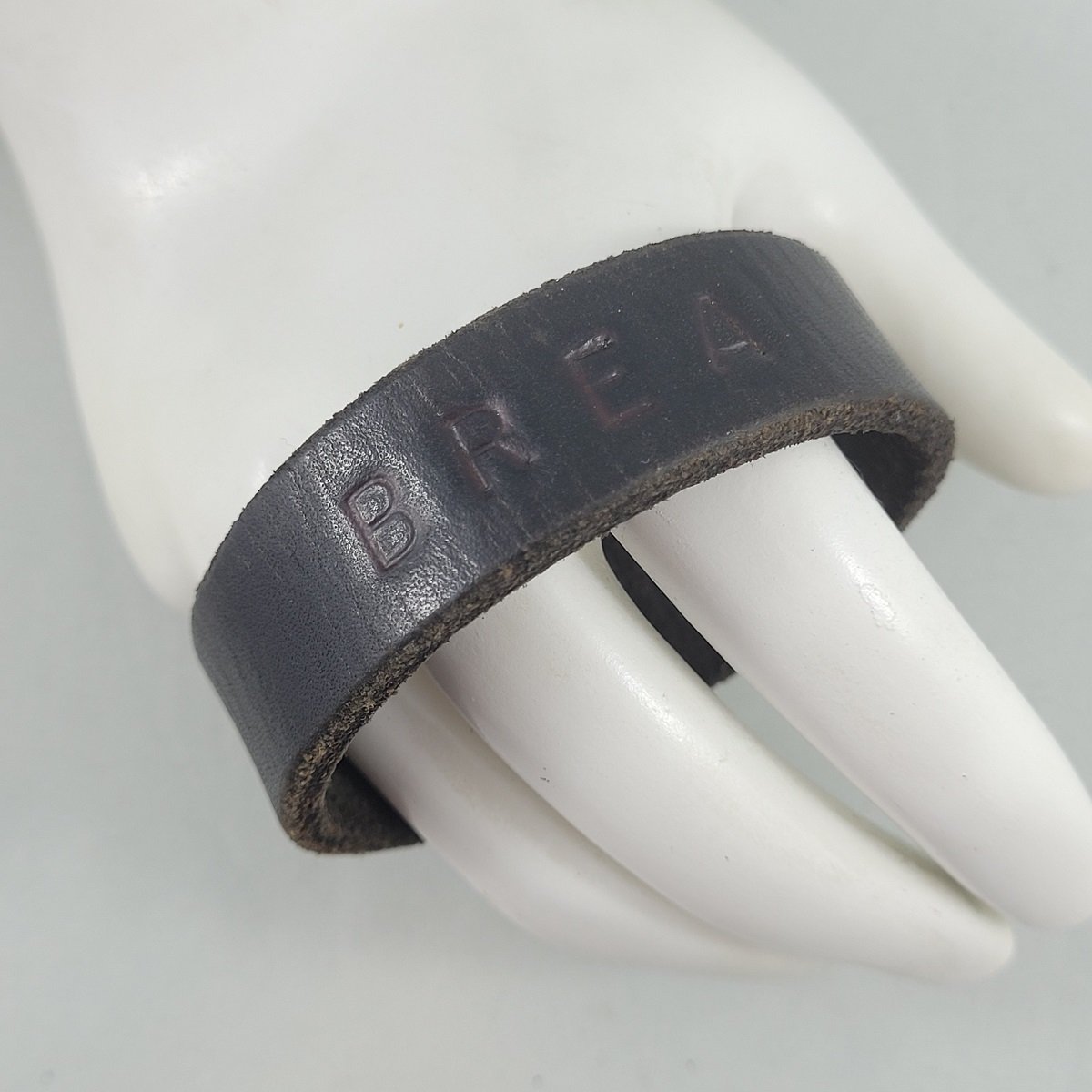 Personalized Name 'BREA' Impressed .75 Inch Brown Leather Strap Snap 7.5 Inch Bracelet Front
