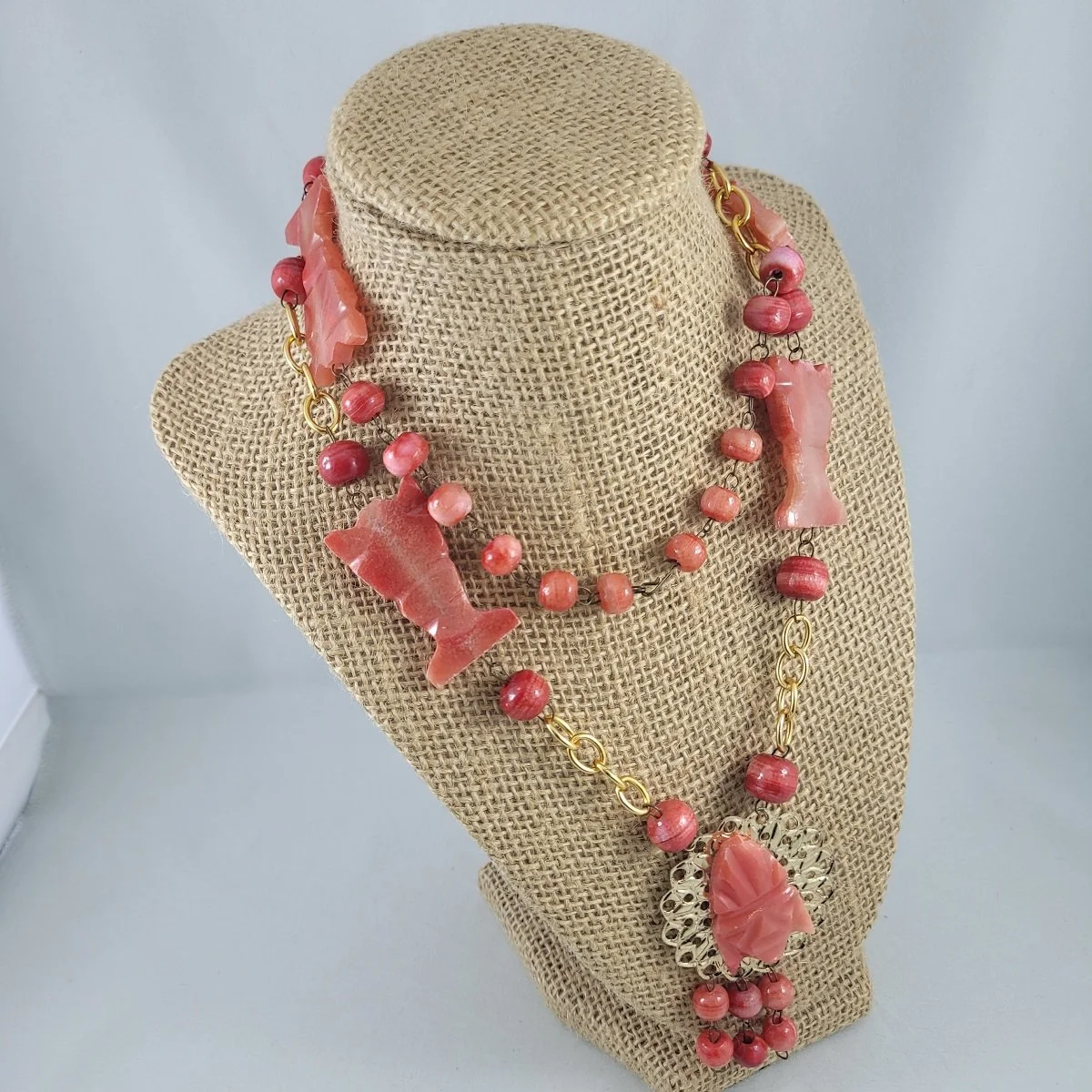 Antique, vintage, designer costume jewelry, fine precious Jewellery.