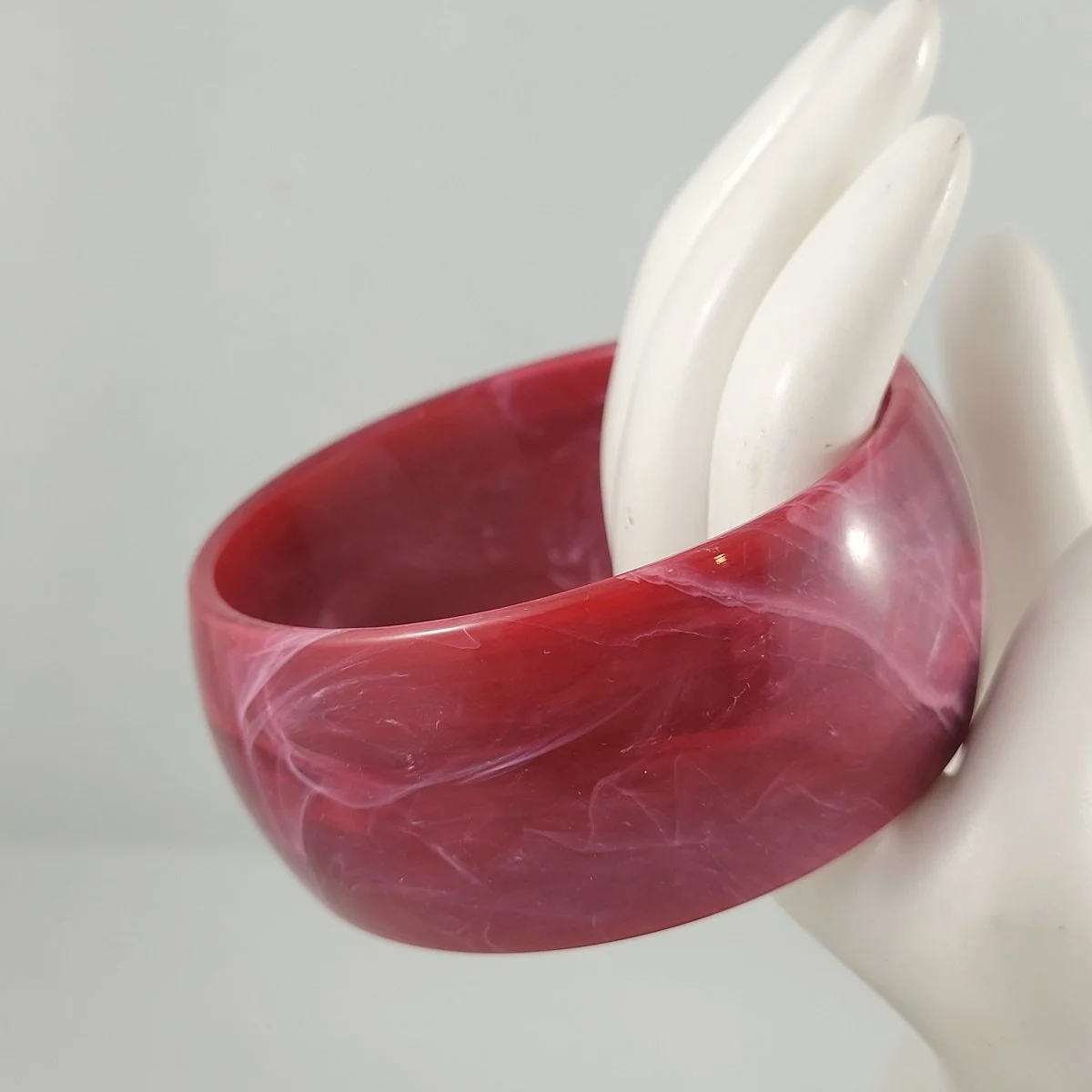 G Convert SA Oyonnax French Translucent Cherry Pearlescent Milky Swirl Domed Rhodoid Bangle Bracelet -4.jpg (Copy)