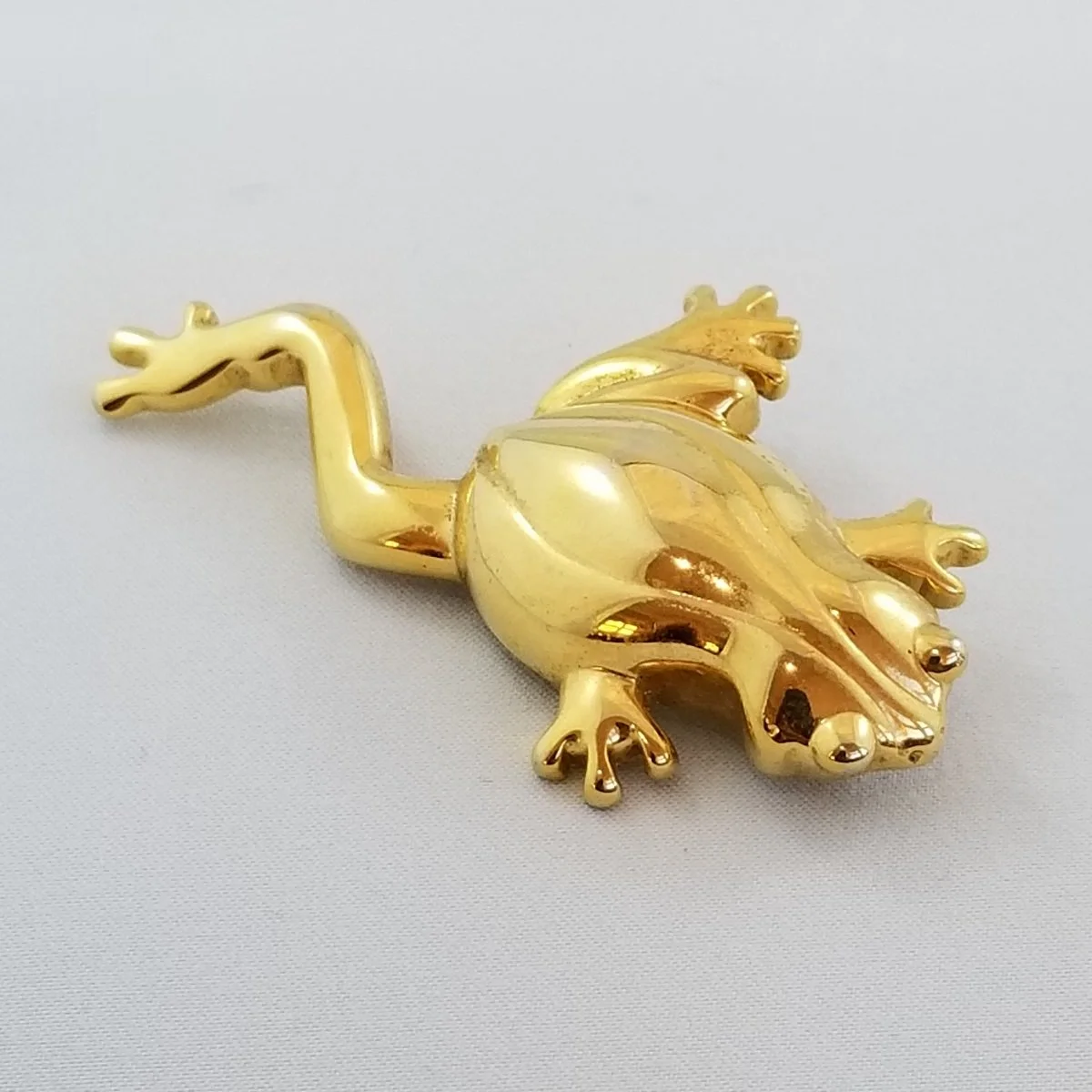 Liz Claiborne Polished Gold-tone Leaping Frog Brooch -4.jpg