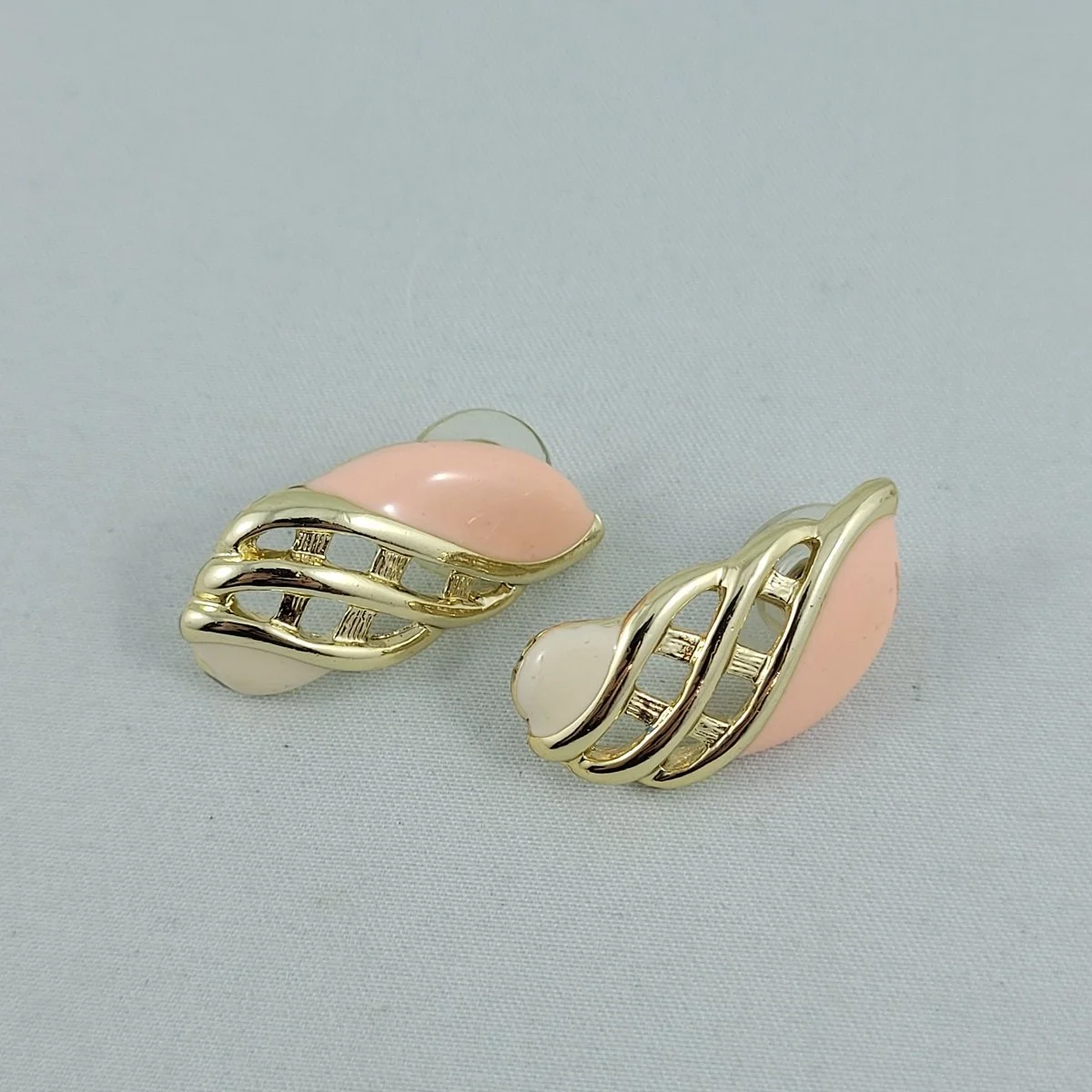 Trifari Pink Cream Enamel Gold-tone Basketweave Pierced Earrings -2.jpg (Copy)