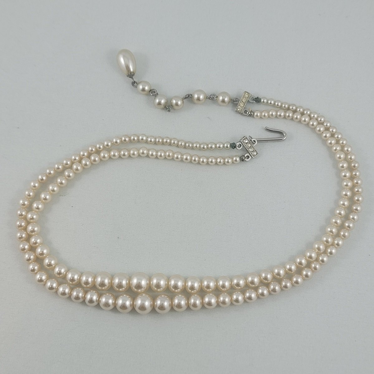 1950's Double Strand Graduated Faux Pearl 16 Inch Adjustable Choker Necklace Front View
