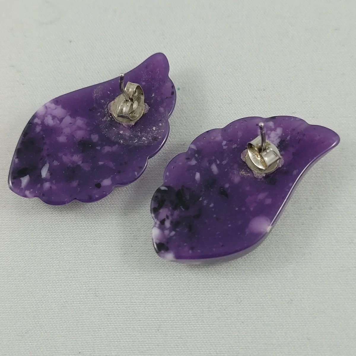 G Convert SA Oyonnax French Translucent Grape Purple Stone Chip Confetti Fluted Ribbed Fan Angel Wing Rhodoid Pierced Earrings -7.jpg (Copy)