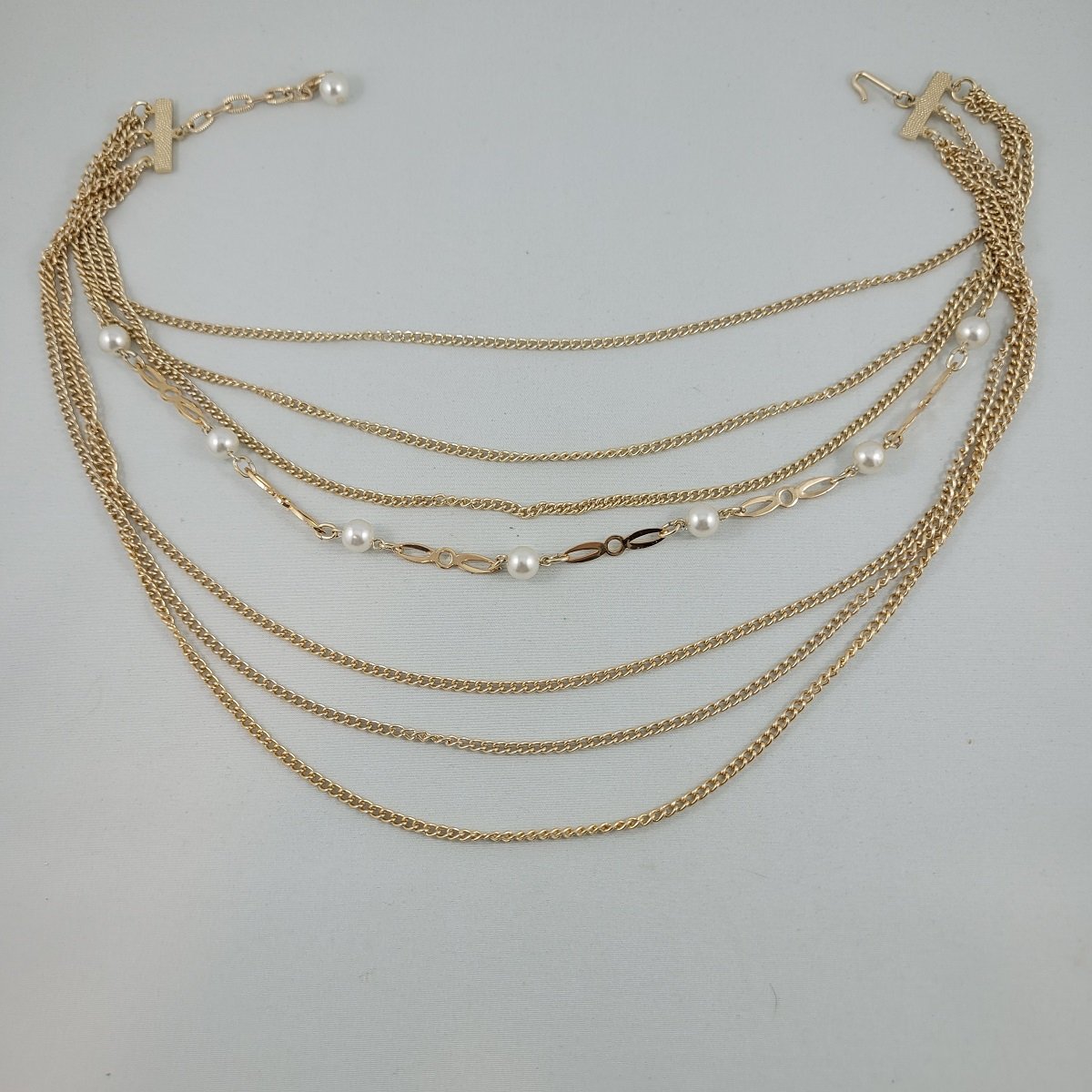 1950's Multi-Strand Gold Aluminum Pearl Bead Swag Chain 18 Inch Adjustable Choker Princess Bib Necklace Backside