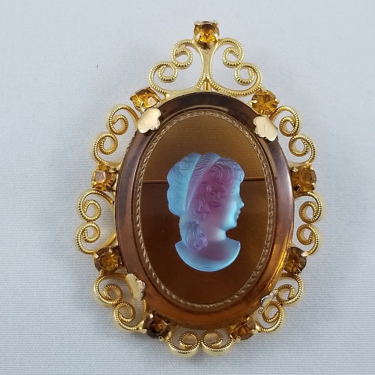Celebrity NY DeLizza and Elster Frosted Glass Iridescent Cameo Topaz Gold Brooch Pendant.jpg