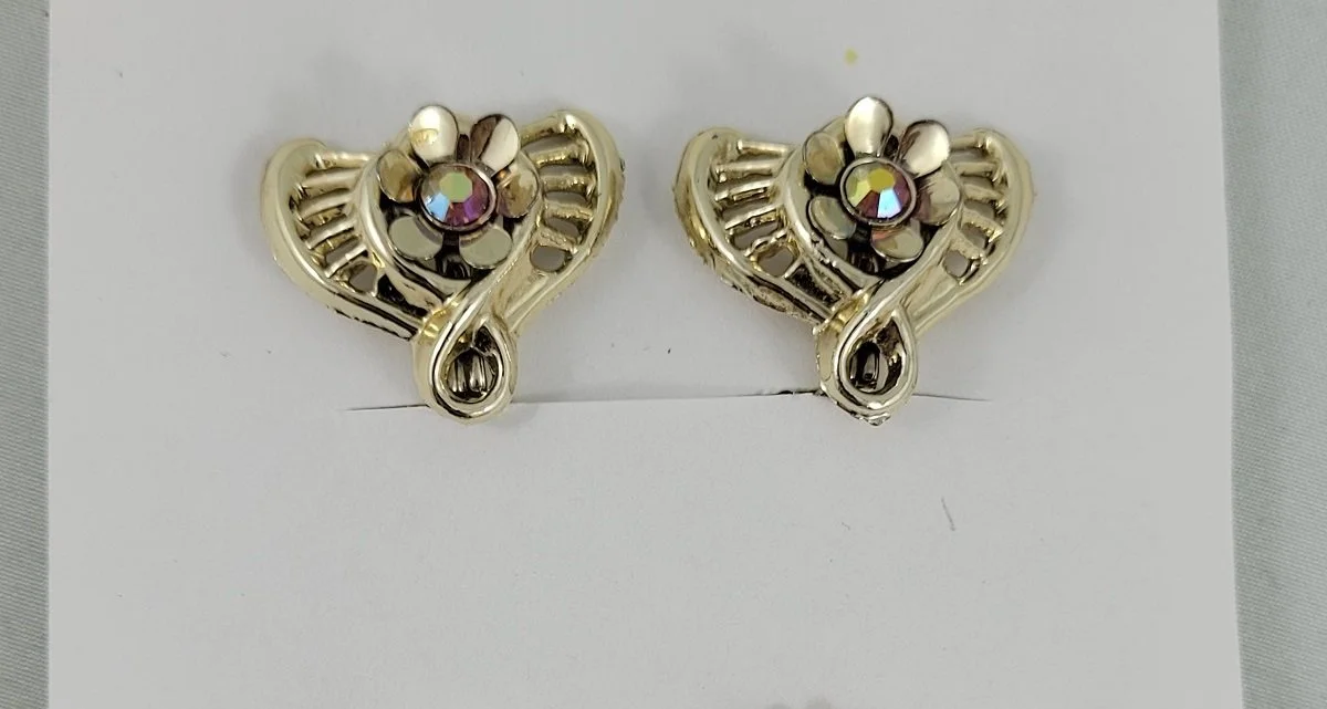 Coro Champagne Gold-tone Multi-layered Fluted Aurora Borealis Flower Rhinestone Clip-on Earrings -A.jpg (Copy)