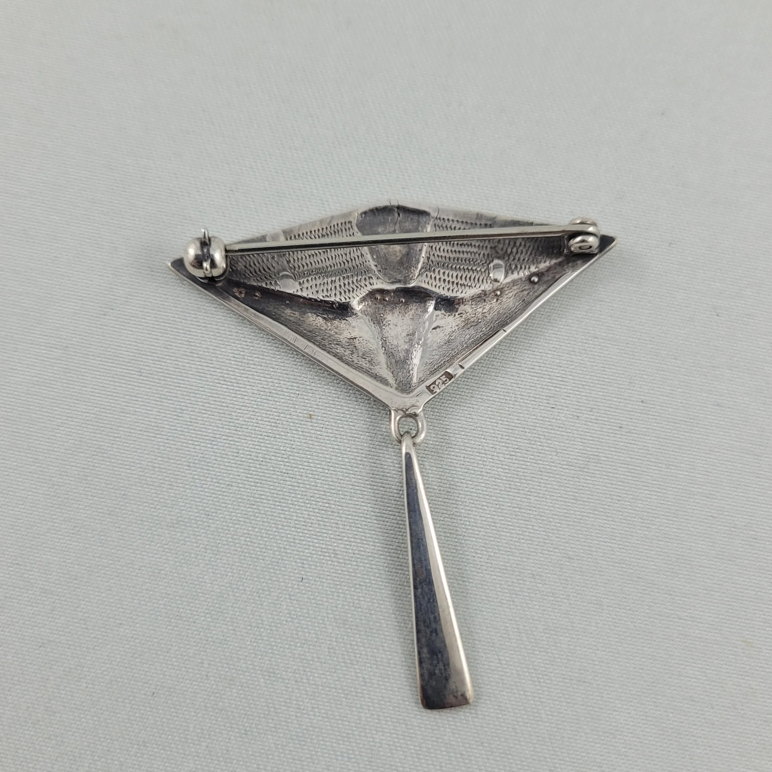 Pat Cheney Scottish Nouveau Jugendstil Sterling Silver Lilac Guilloché Enamel Fan Drop Brooch -3.jpg