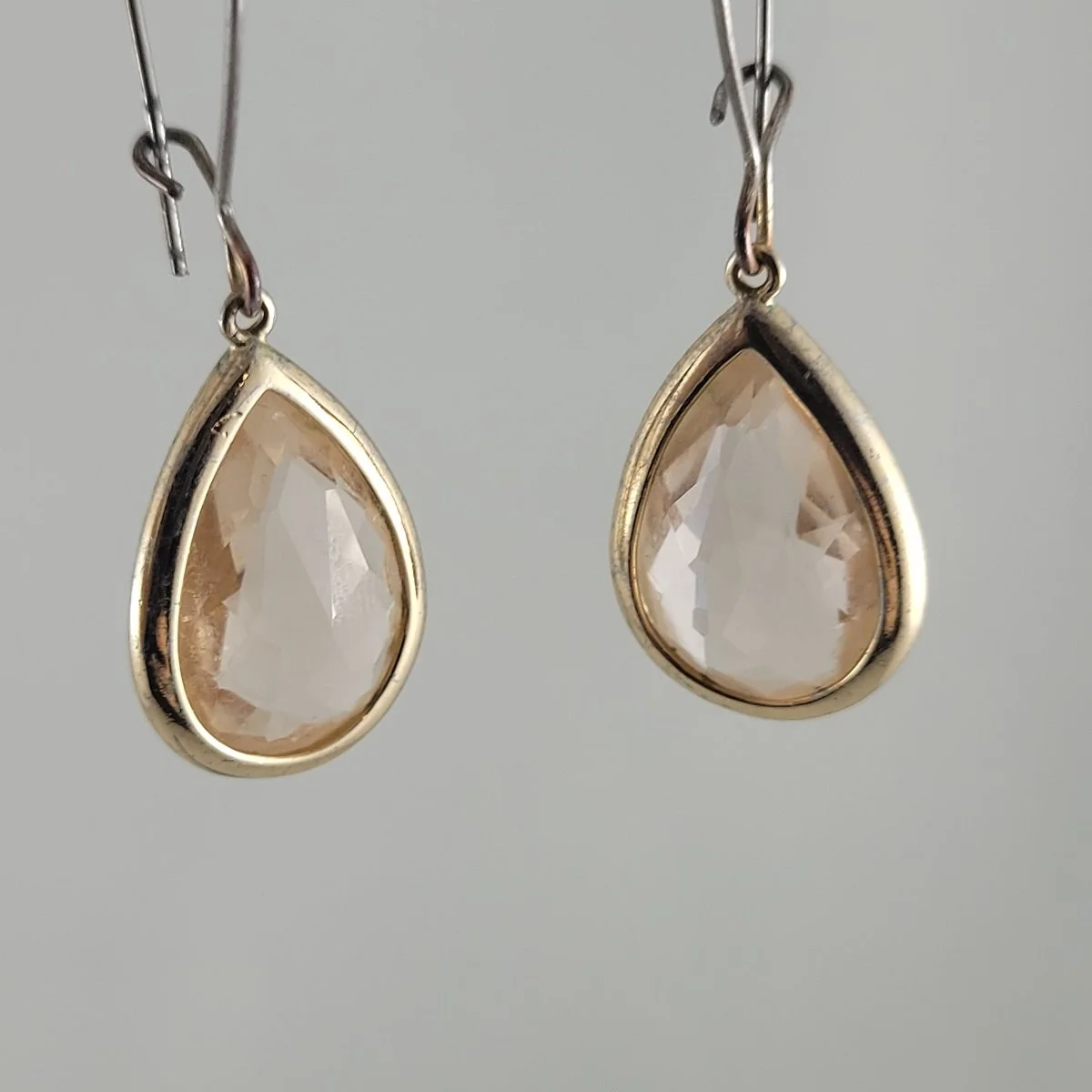 Plated Copper Gold Framed Prong Set Faceted 9ct Pear Cut Morganite Gemstone Drop Kidney Ear Wire Pierced Earrings 6