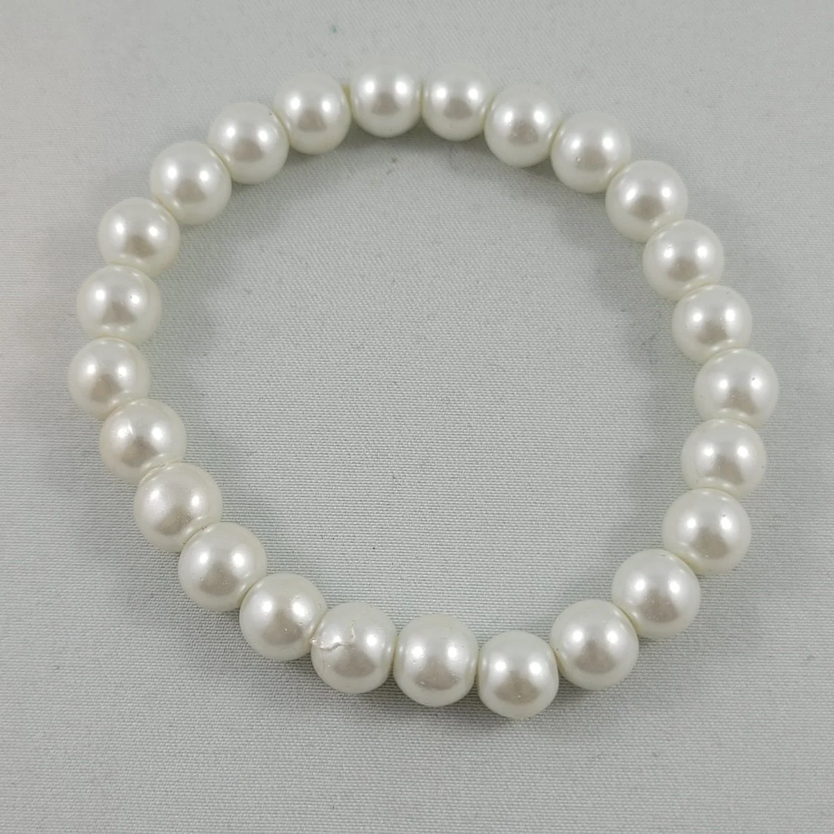 Hefty Bluish Simulated 7mm Pearl Elasticized Stretch Bracelet