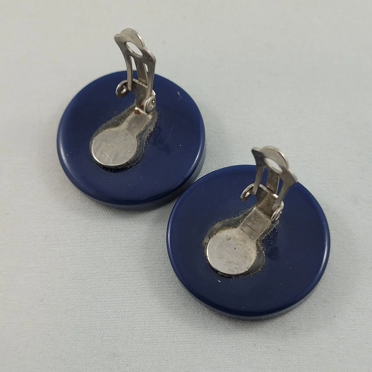 Maritime Navy Canary Yellow Laminated Lucite Concave Striped Round Clip-on Earrings -6.jpg