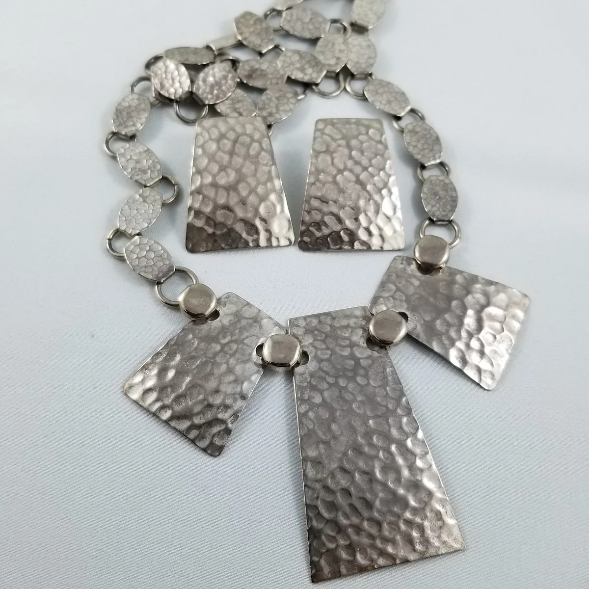 Modernist 1950's Brutalist Hammered Silver-tone Metal Book Chain Necklace and Clip-on Earrings Set -7.jpg