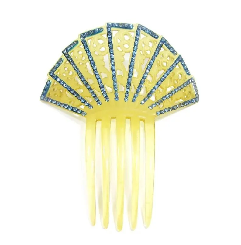 COMBS.JPG