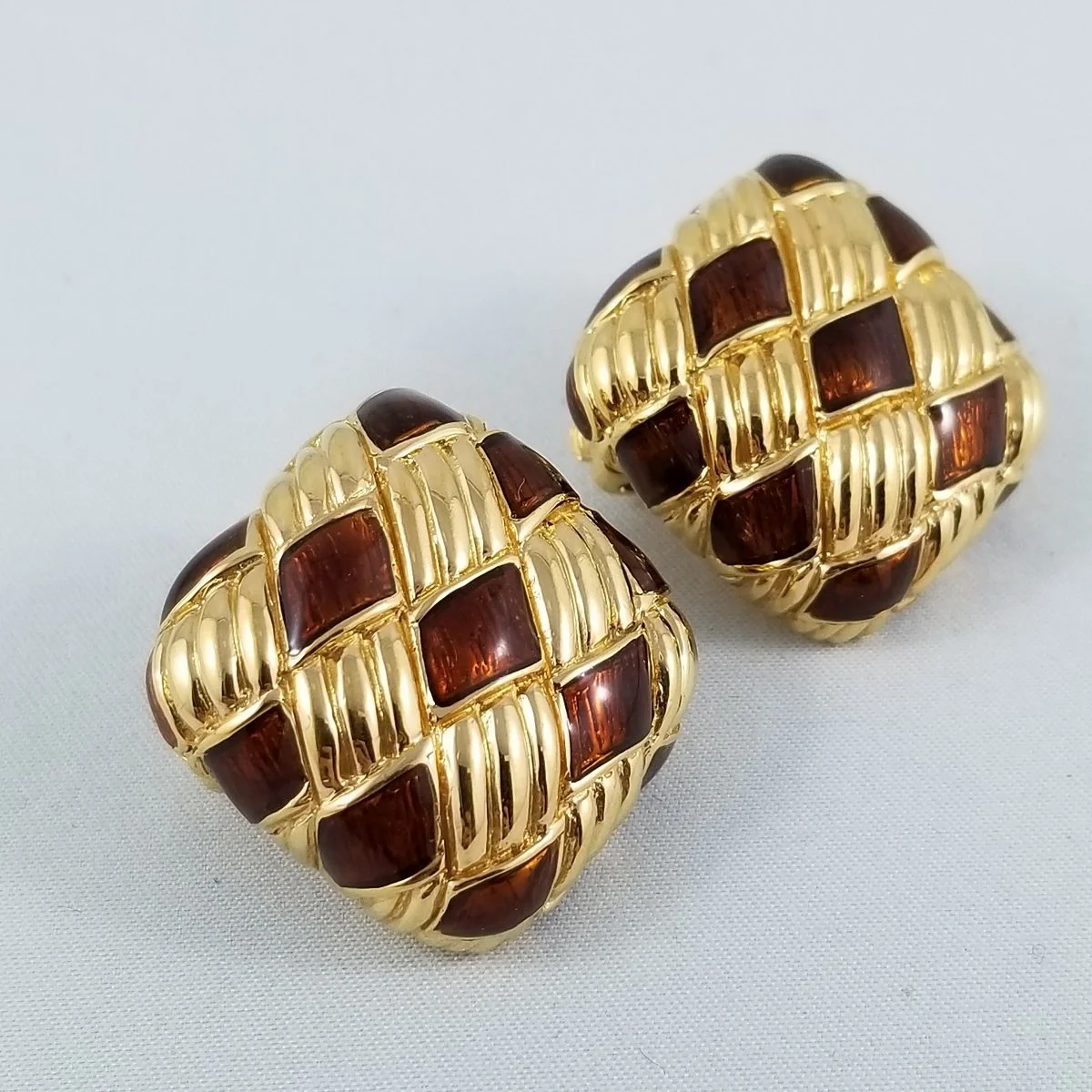 Ciner Burnt Orange Enamel Ribbed Basketweave Gold Clip-on Earrings