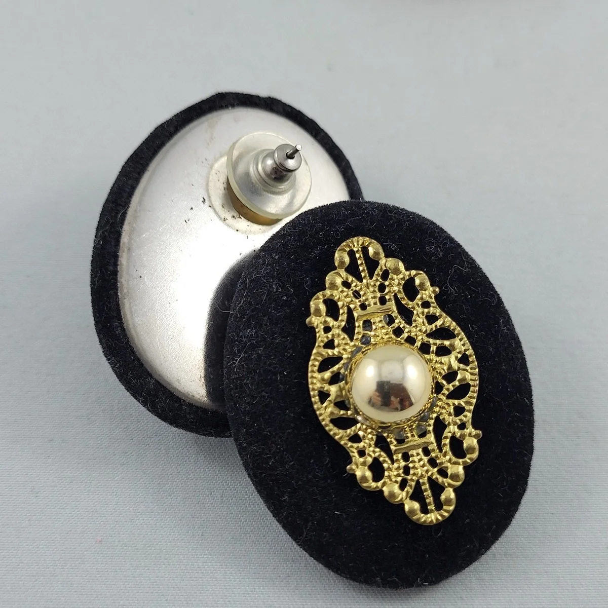 1990's Vintage Glam Black Velvet Wrap Gold Filigree Oval 1.875 Inch Pierced Earrings -5.jpg