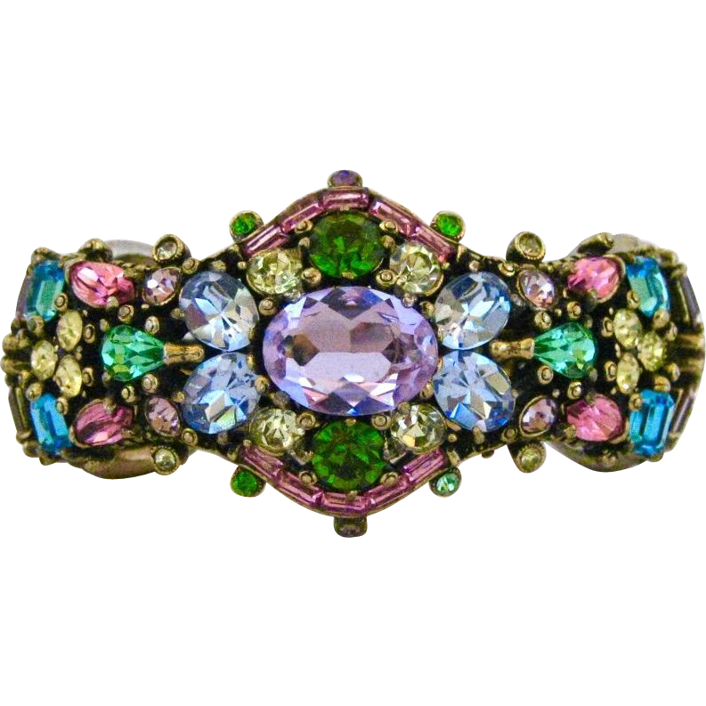 Brac-Misc-53.1L.jpg.png
