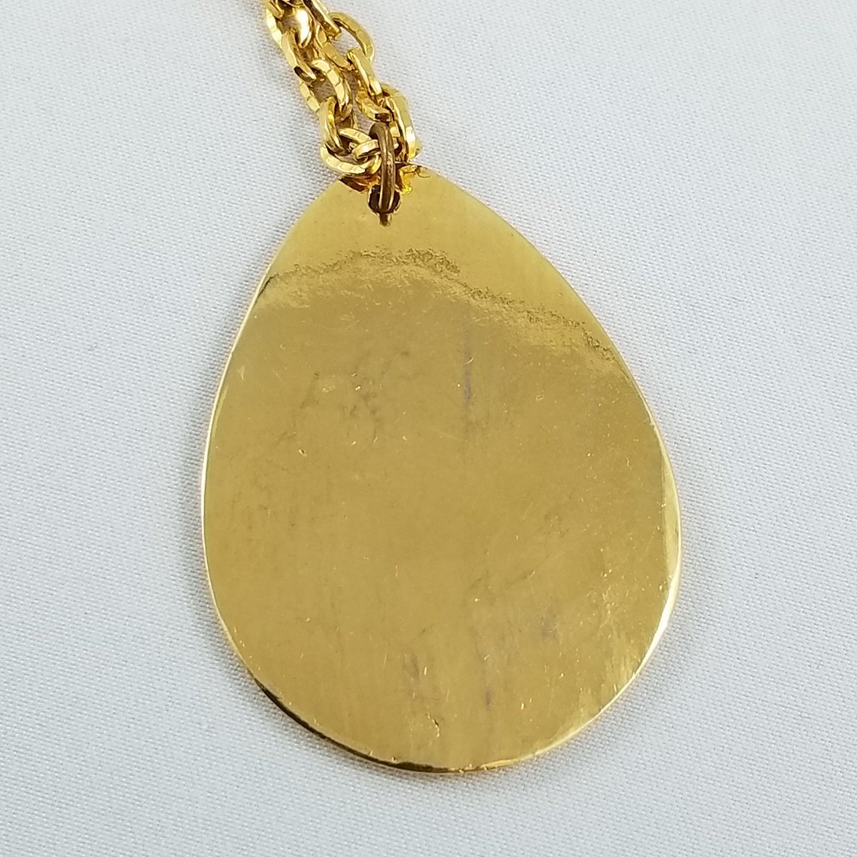 Vendome Carnelian Lapis Stone Mosaic Inlay Hemp Leaf Gold-tone Pendant Necklace -3.jpg