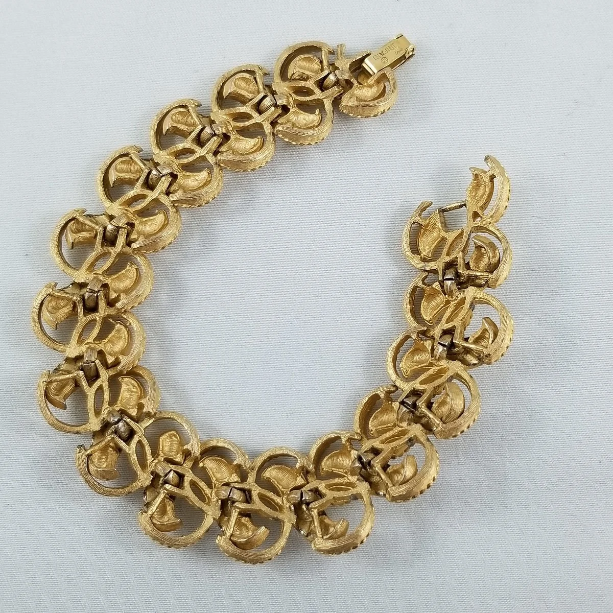 Trifari Crown Trifanium Articulated Gilded Scroll Wide Panel Bracelet -2.jpg