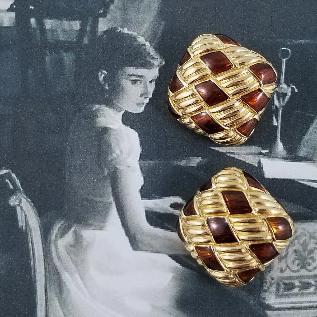 Ciner Burnt Orange Enamel Ribbed Basketweave Gold Clip-on Earrings -3.jpg
