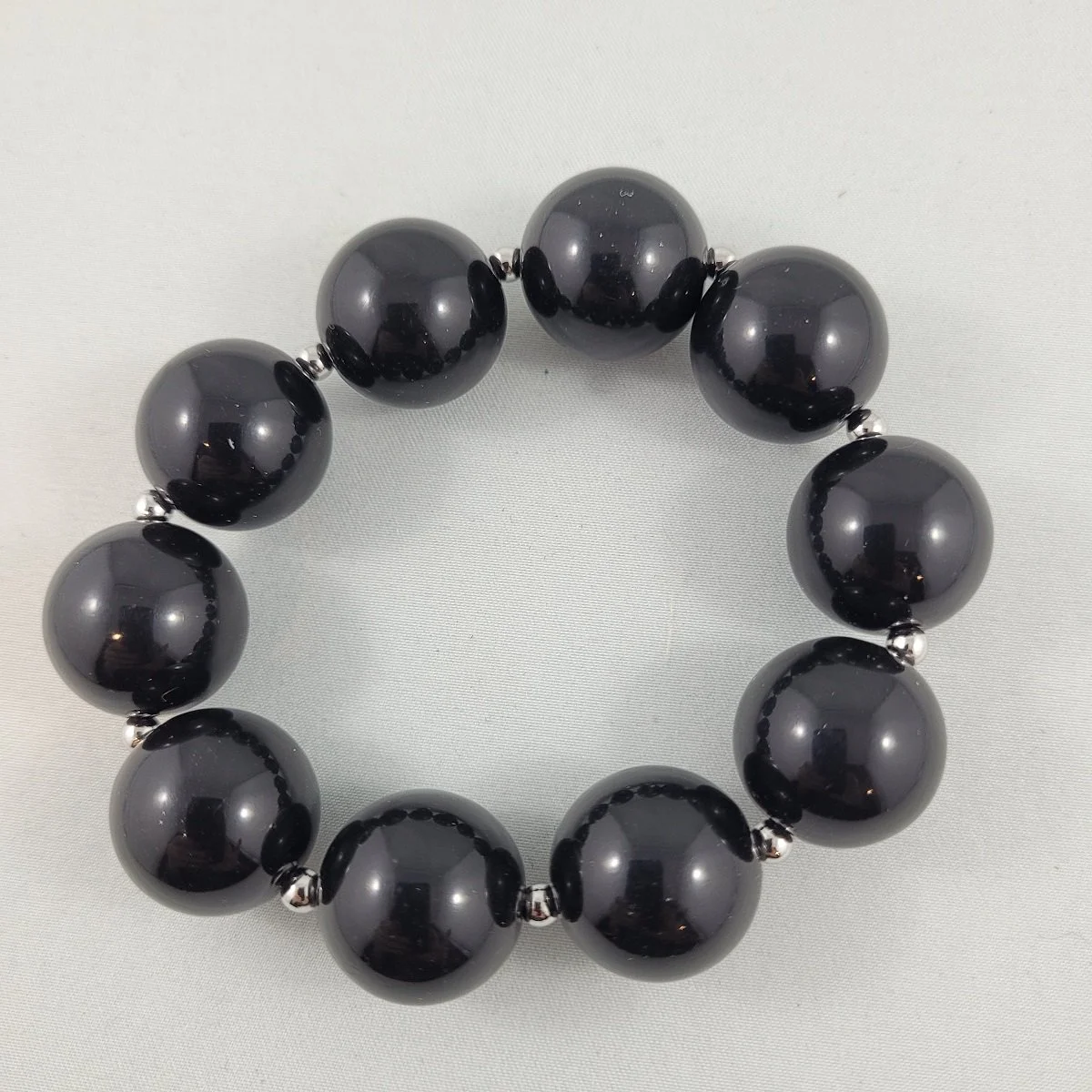 Oversized Black Round Lucite 19.5mm Bead Silver Spacer Elasticized Stretch Bangle Bracelet.jpg