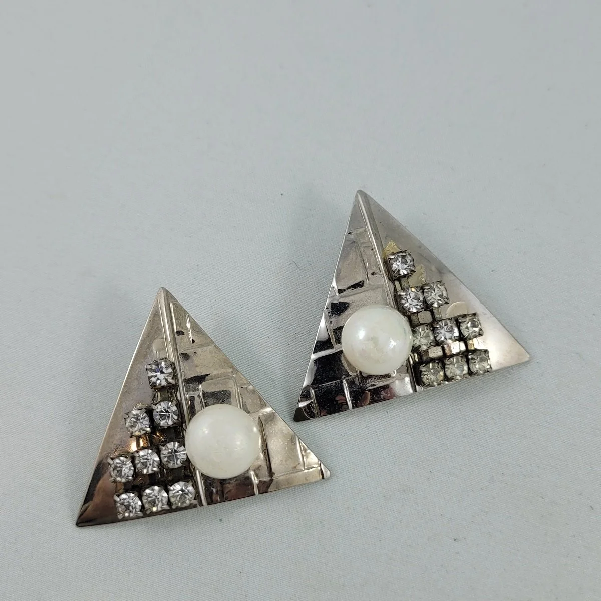 1990's Geometric Prong Set Rhinestone Iridescent Cabochon Bead 1.625 Inch Metal Domed Triangular Pierced Earrings