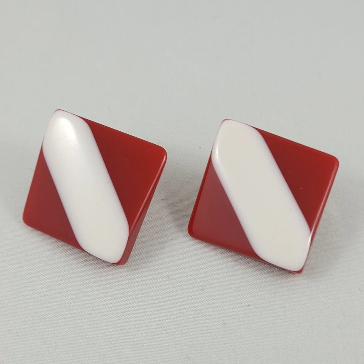 Guillemette L'Hoir Paris Attributed Red White Laminated Rhodoid Diamond Square Pierced Earrings François Schoenlaub.jpg